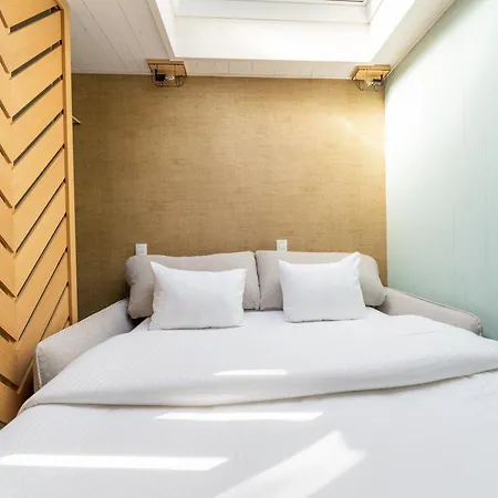 Treehouse Near Tournai With Sauna Retreat *