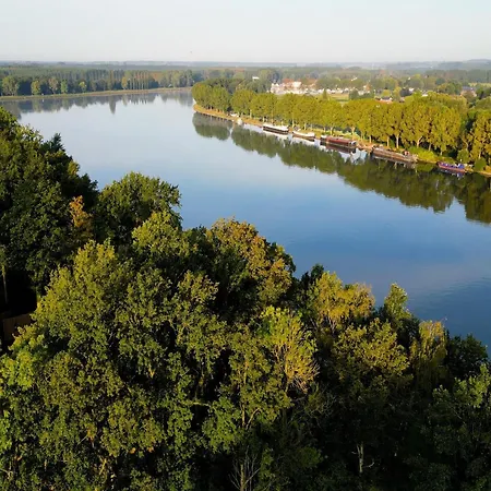 Dom wakacyjny Treehouse Near Tournai With Sauna Retreat *